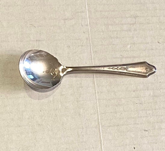 Oneida Sugar Spoon Duchess Pattern Community Tudor Plate Antique 1923