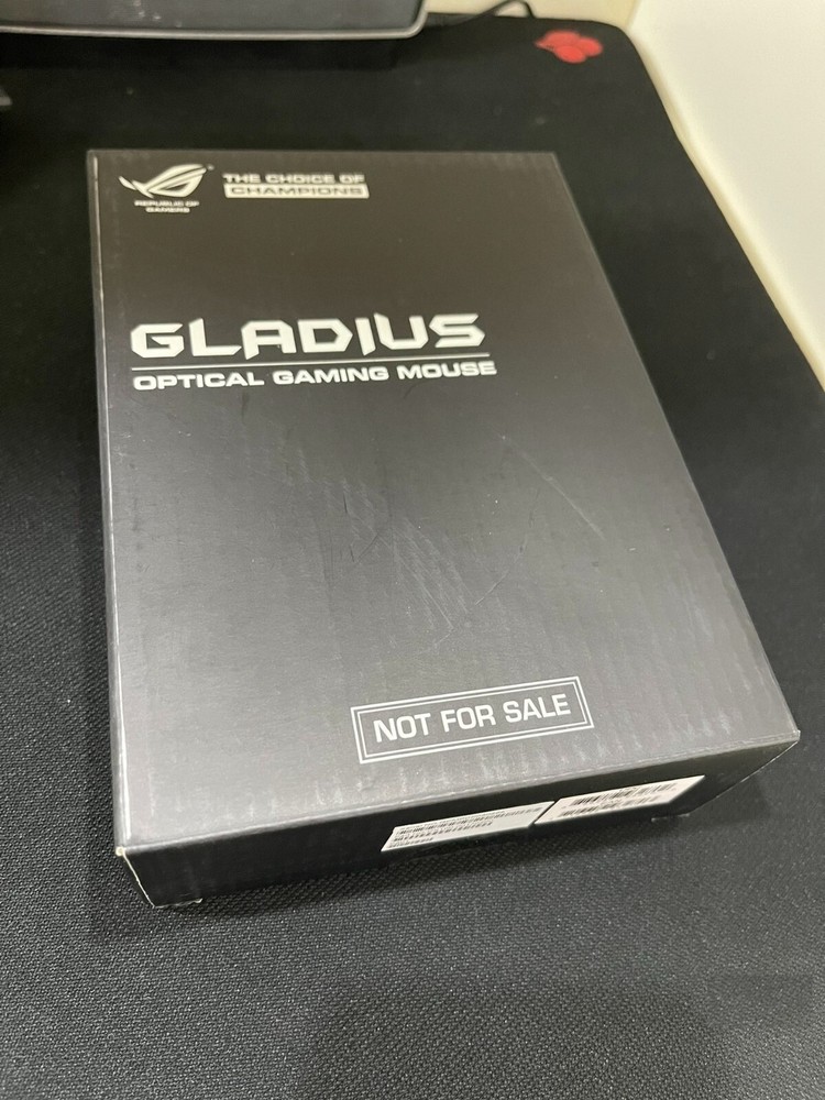 New ASUS ROG Gladius P501 Wired USB Optical Gaming Mouse