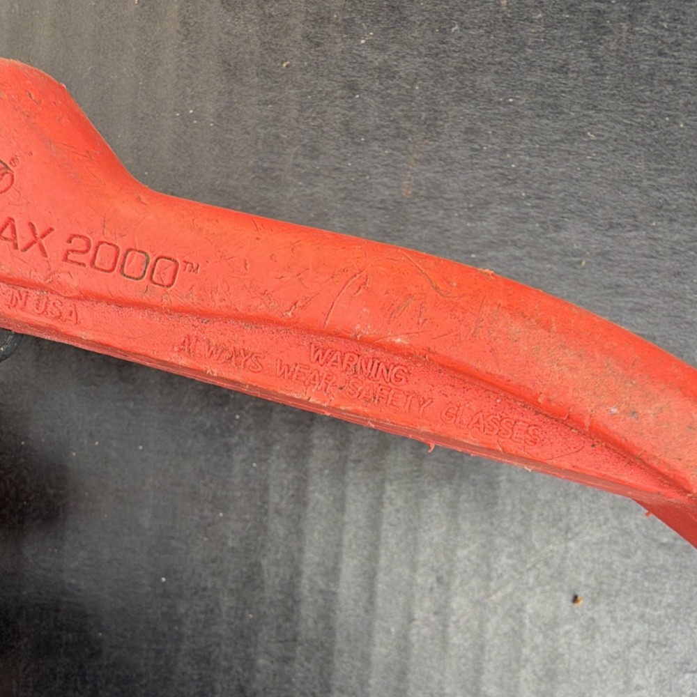 Malco MAX 2000 Utility Snips Steel Blade Plastic Handle Red & Black