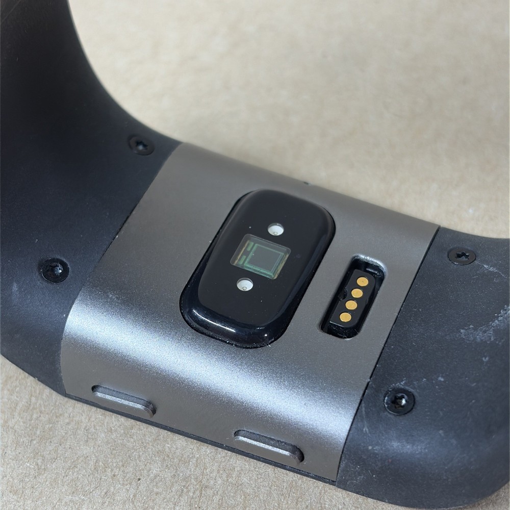 Fitbit Surge Activity Tracker Watch FB501 Large Black No charger Untested