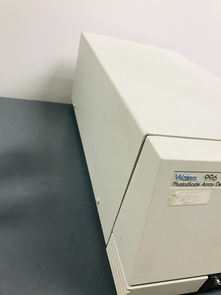 Waters Chromatography HPLC Photodiode Array Detector Waters 996
