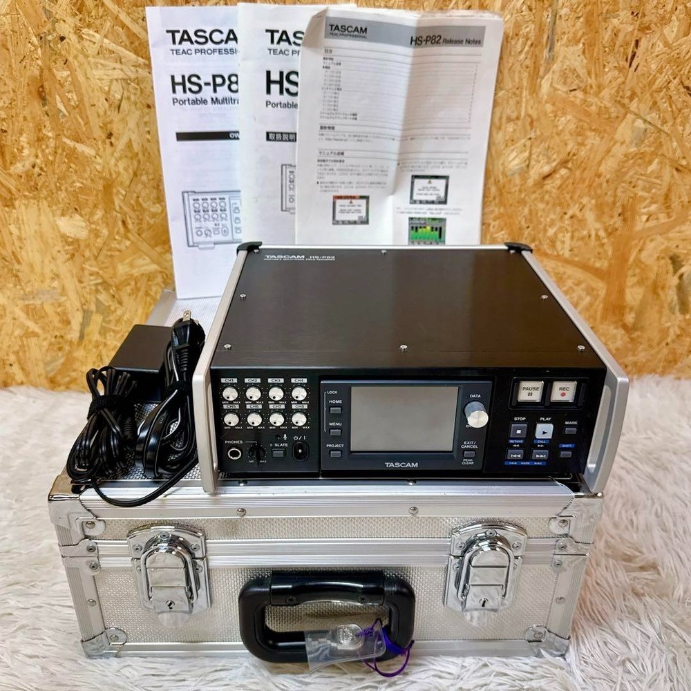 SET TASCAM HS-P82 Portable Multi-Track Field Recorder All Function Tested