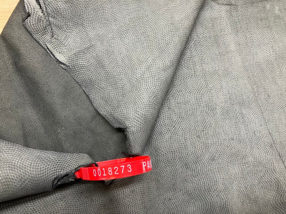 Embossed Goat Leather #0018273 Row 156
