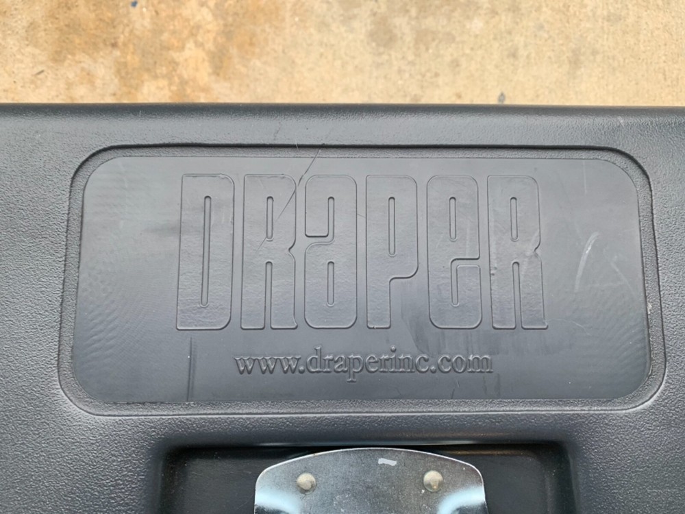 Draper Cinefold 74” x 44” Frame With Hardshell Case Excellent Condition