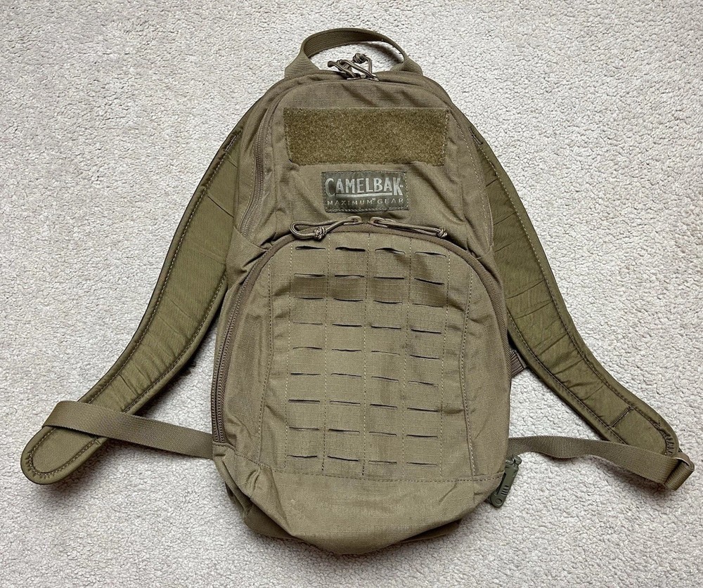 USMC Camelbak MULE Maximum Gear Day Assault Hydration Pack Backpack Coyote Brown
