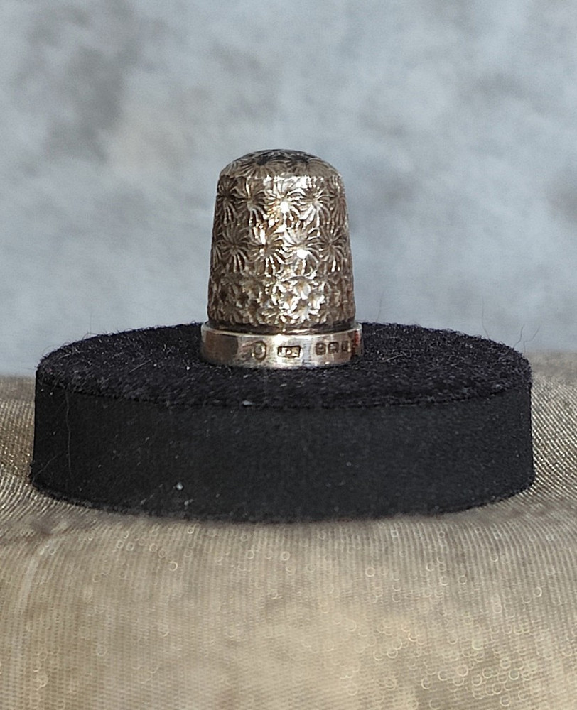 Vintage Sterling Silver Thimble