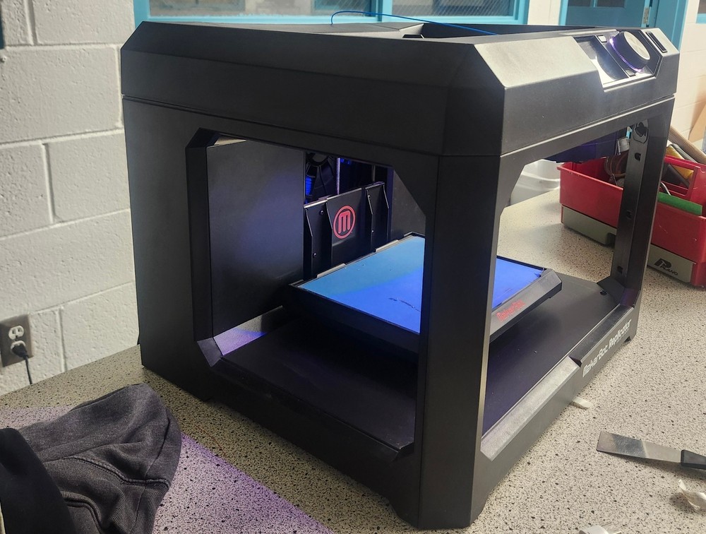USED - MAKERBOT Replicator Desktop 3D Printer With Power Cord - Free Shipping