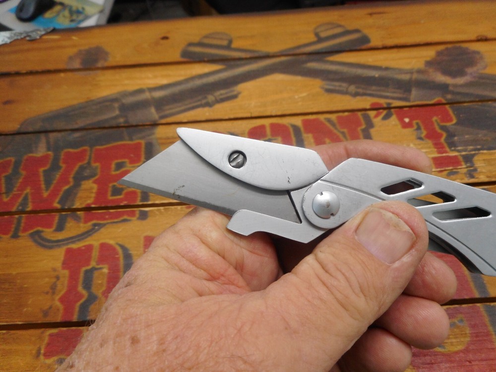 Gerber EAB Lite Knife Liner Lock Plain Edge Replaceable Blade