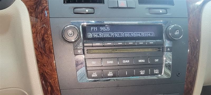 06 Cadillac DTS Console Front Floor