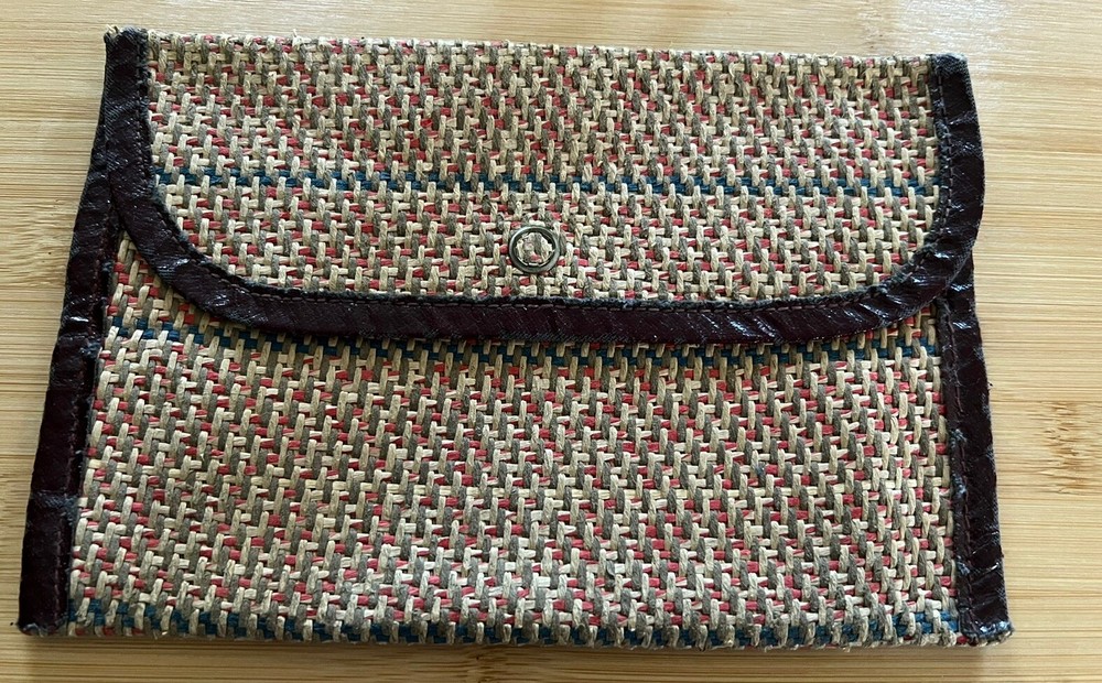 Vintage Woven Pouch Wallet Clutch