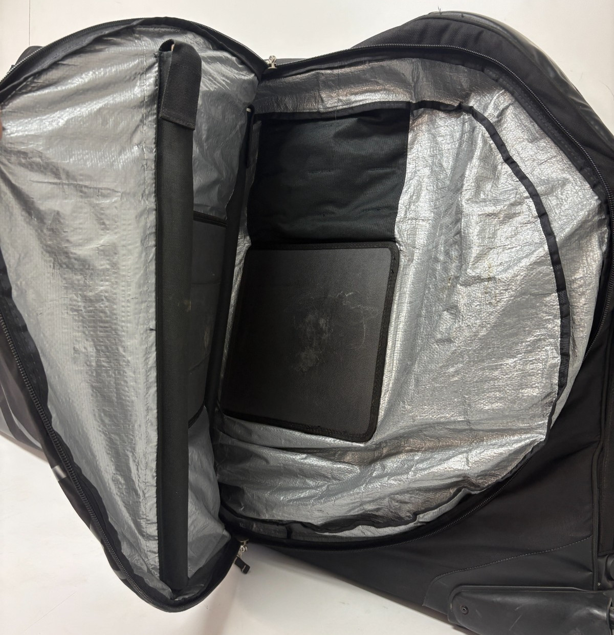 EVOC Bike Travel Bag Pro(?) Black Rolling Maximum Protection Bicycle Travel Bag
