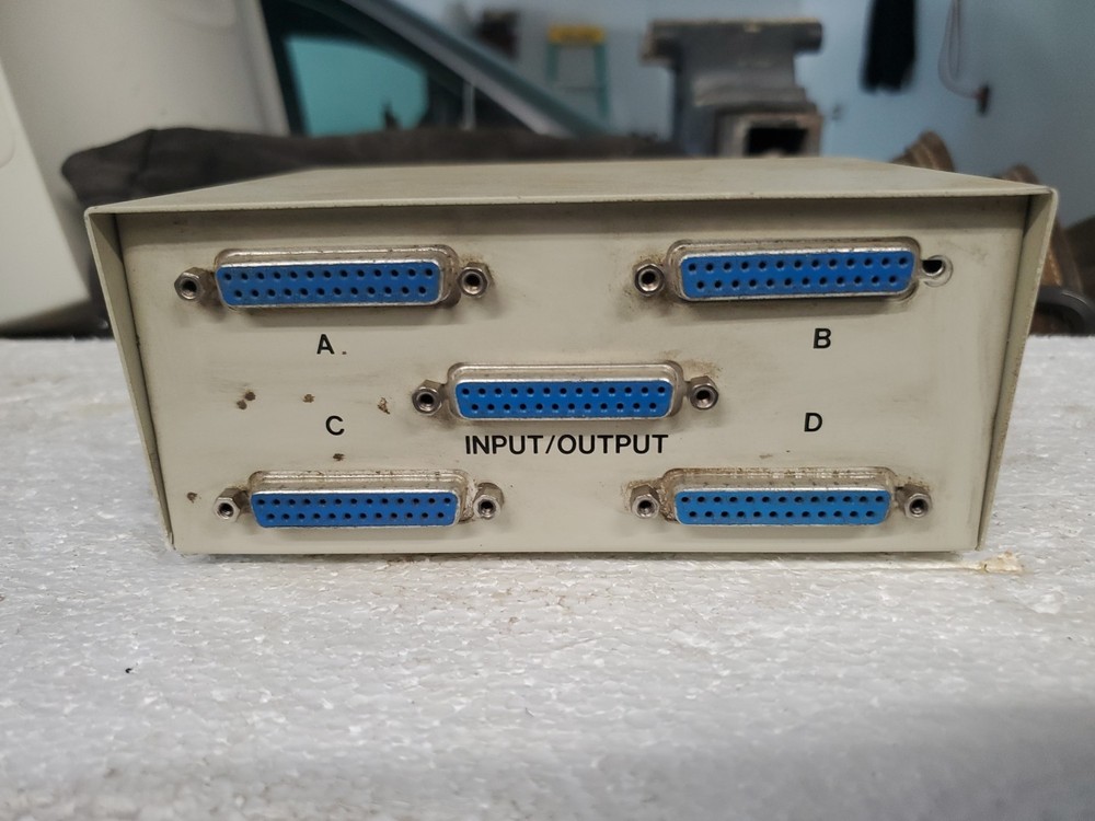 RS-232 4-way DB25 Transfer Switch