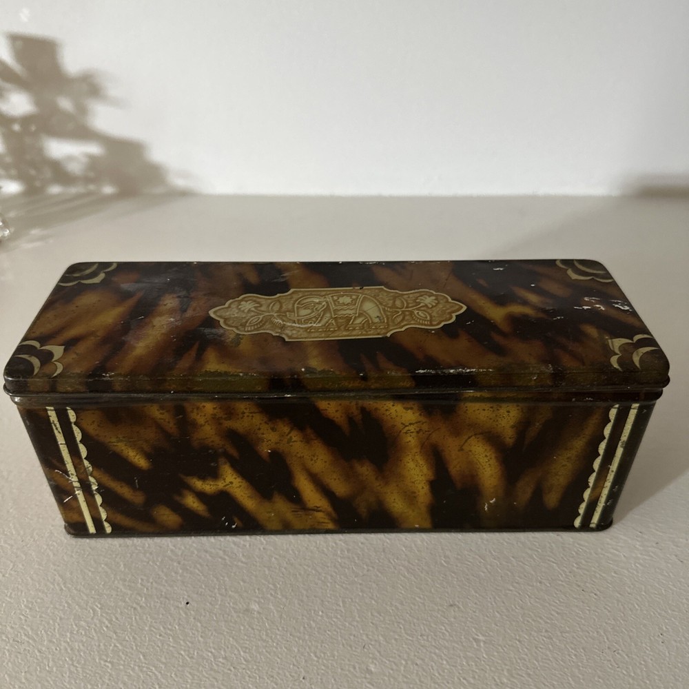 CWS Biscuits Tortoiseshell Biscuit Tin c.1928
