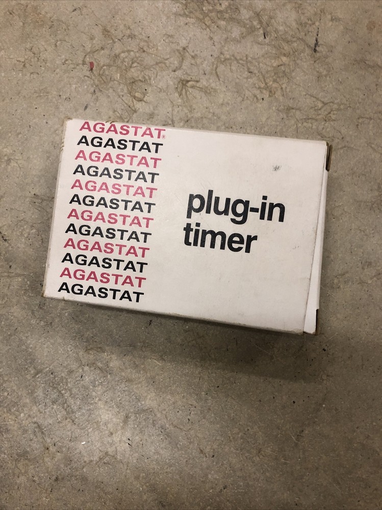 New AGASTAT SCFXF902AA plug in timer, timing relay