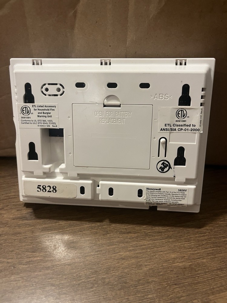 Honeywell 5828 Wireless Fixed Keypad Access Device - White