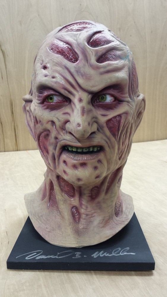 Freddy 5 Display Head, with acrylic eyes