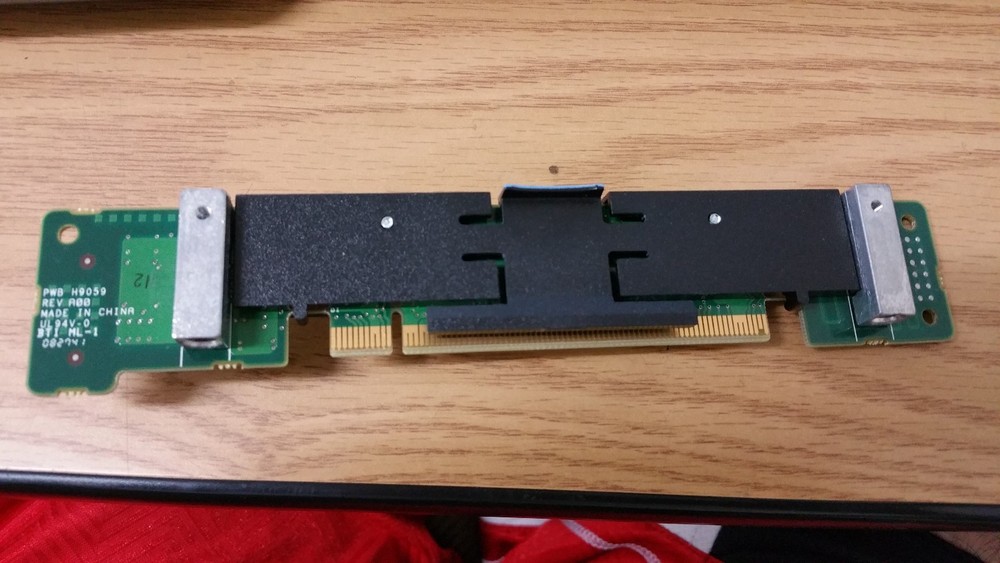 Dell Poweredge 1950 2950 PCI-E x8 Riser Board Card MH180