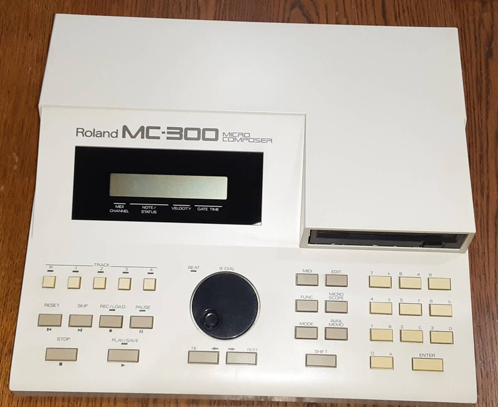 Roland MC-300 Micro Composer Sequencer Floppy Drive Cleaned Tested Working