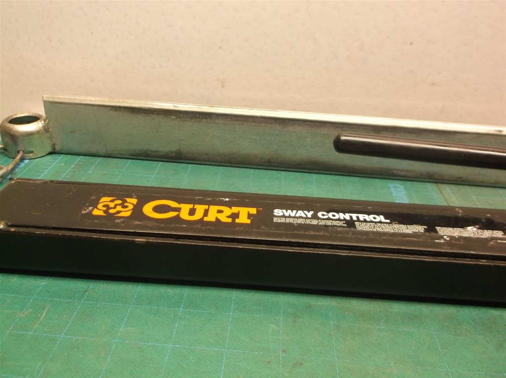 2 CURT Trailer Anti-Sway Bars