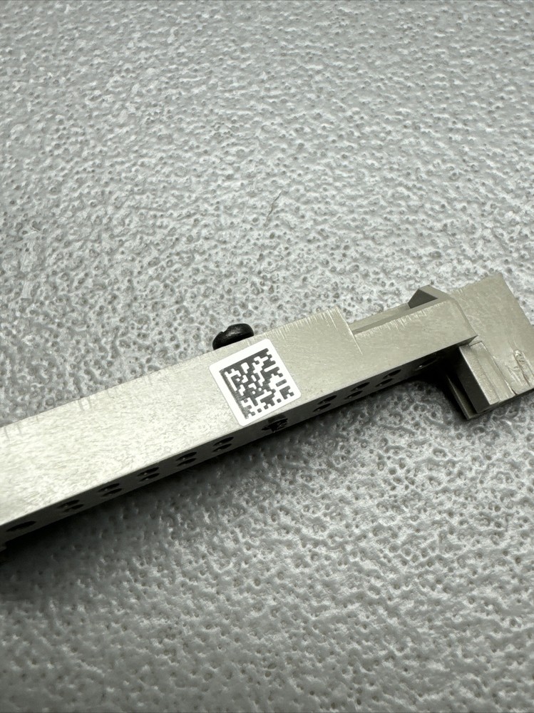 SCHNEIDER ELECTRIC 33983 SENSOR PLUG IN 2500A