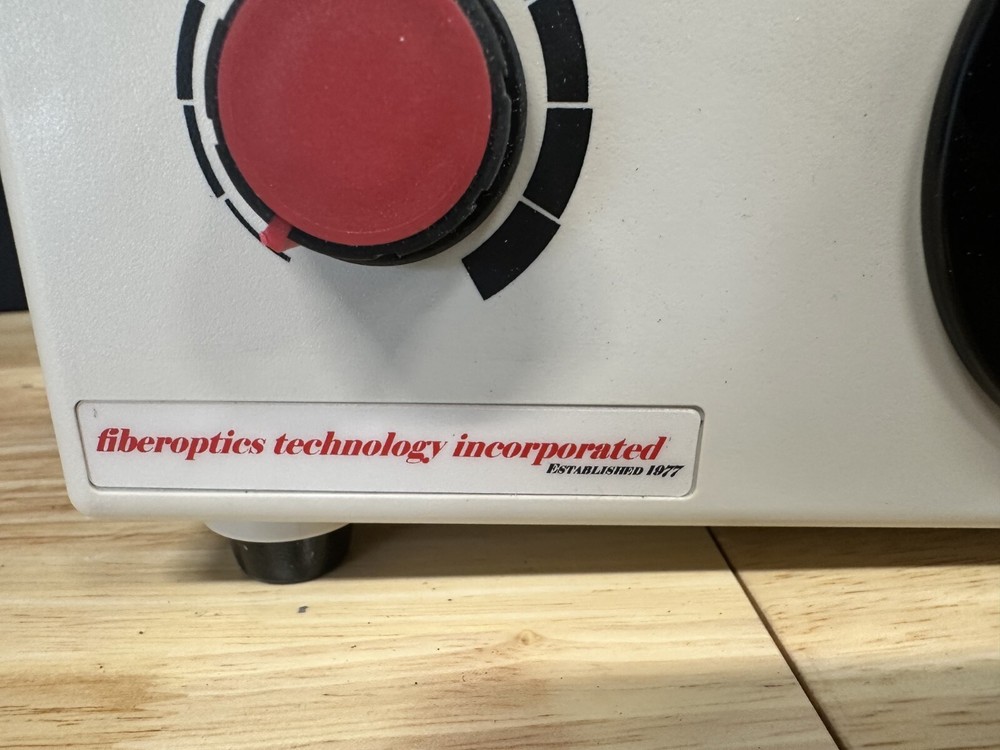 Fiberoptics Technology Inc LED Light Source LO-50 (FTIII21249)