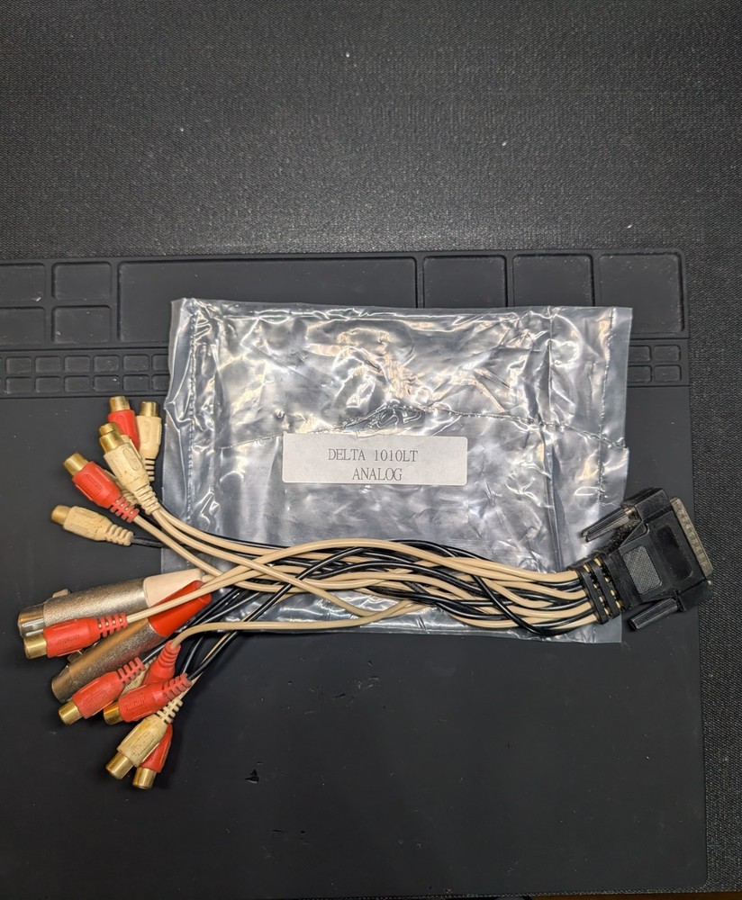 M-Audio Delta 1010LT PCI Audio Interface with Cables REV C