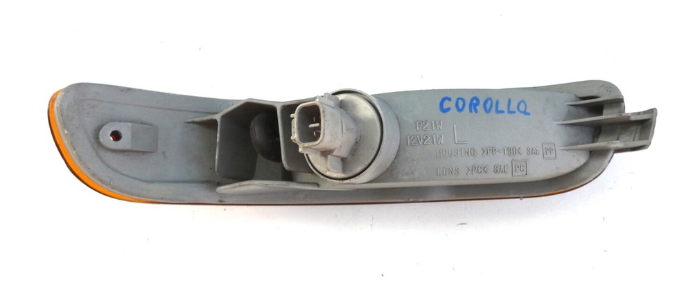 Toyota Corolla AE101 indicator glass indicator glass front left