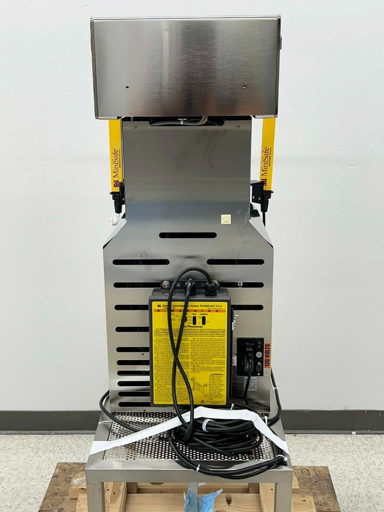 MGI EET 1000 EET10395F-2-U Wafer Exchanger *used working
