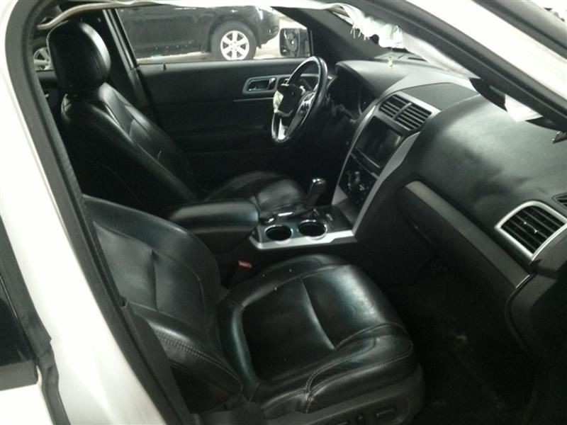 Driver Left Front Spindle/Knuckle Fits 11-19 EXPLORER 104514864