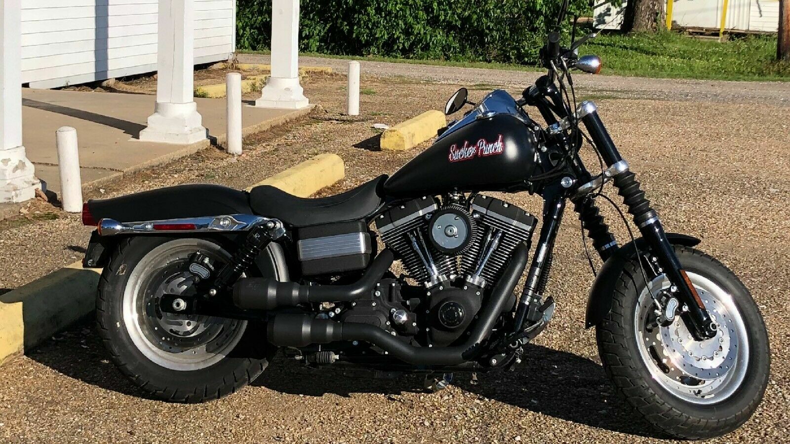 [SR] 96-18 Harley Davidson Dyna 1.5" Tank Riser Bracket Extension Kit (BLACK)