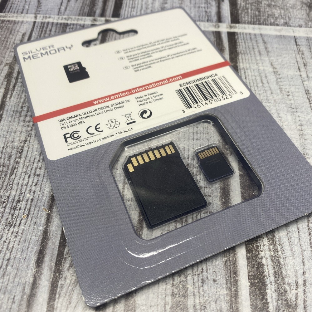 MicroSD HC Memory Card + Adapter 8GB Silver (MP3-MP4) EMTEC