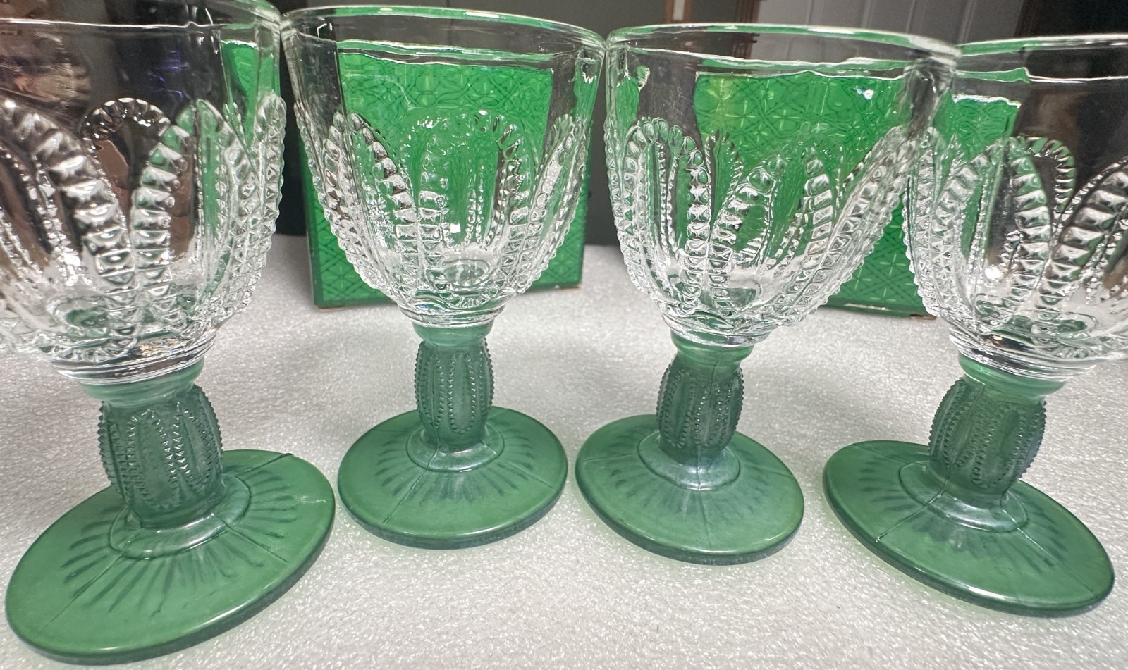 AVON Vintage EMERALD ACCENT Glass Decanter Set with Tray & 4 Glasses + Boxes 80s