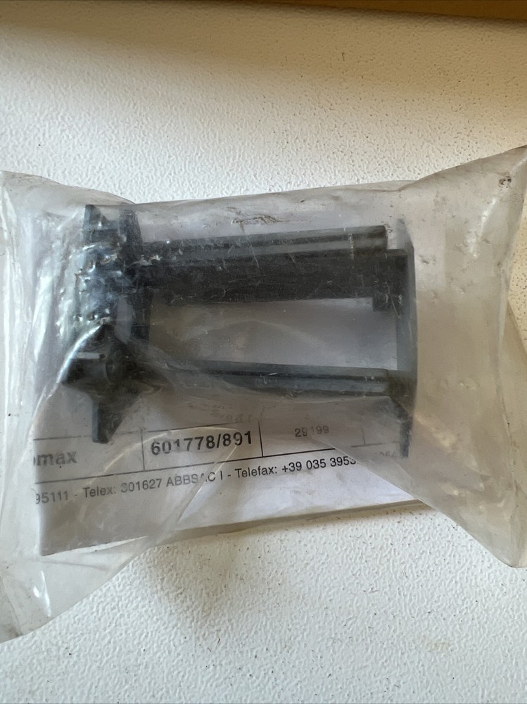 ABB 601778/891 Isomax Insulating Barriers for S1 Frame Breakers