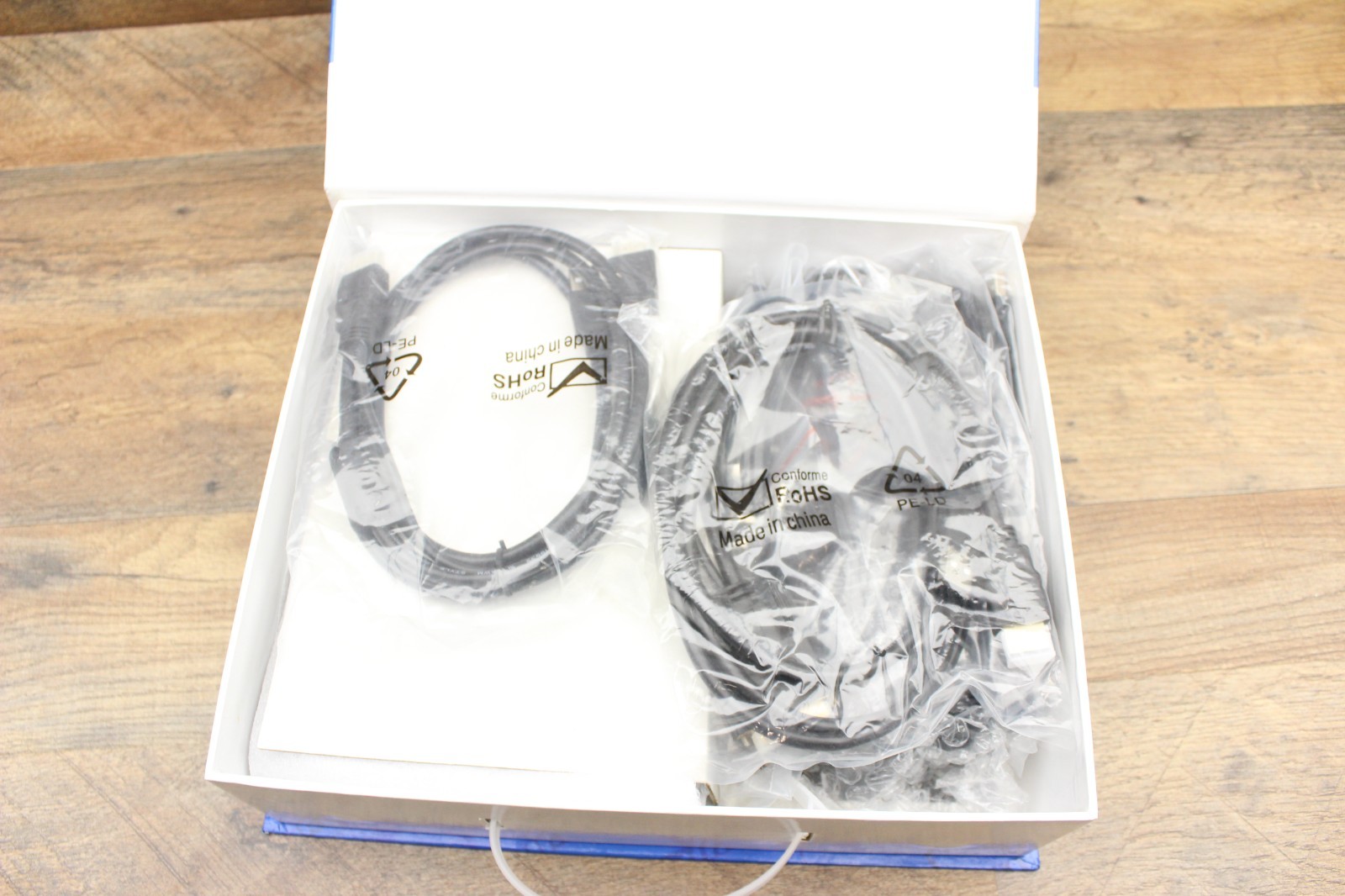 Used Lilliput 869GL 8" Touch Screen Monitor VGA HDMI Inputs for Auto / Car / PC