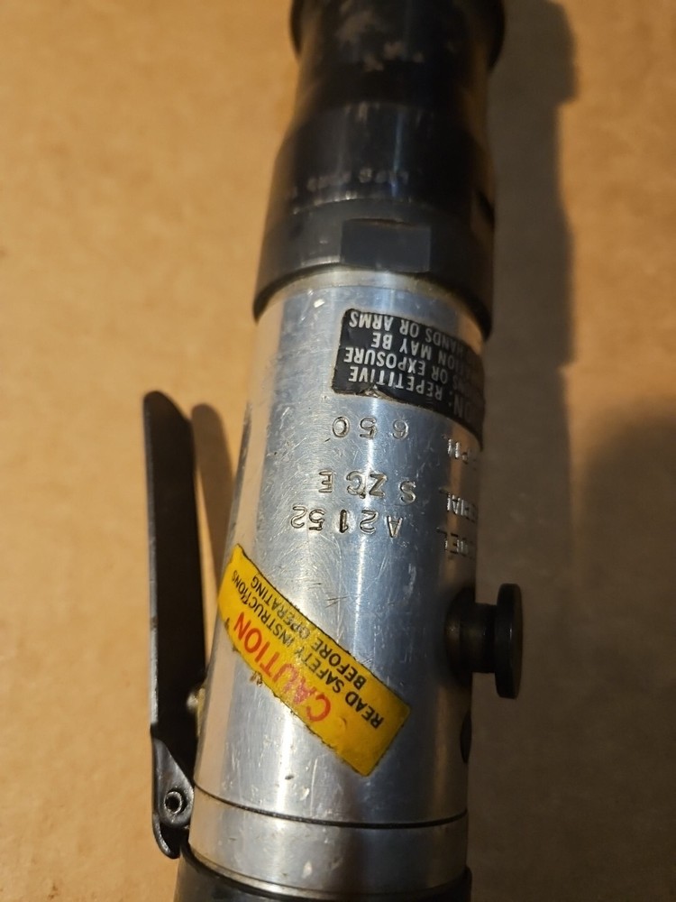 Sioux Model A2152 Right Angle Pneumatic Screwdriver 1/4" Hex Drive