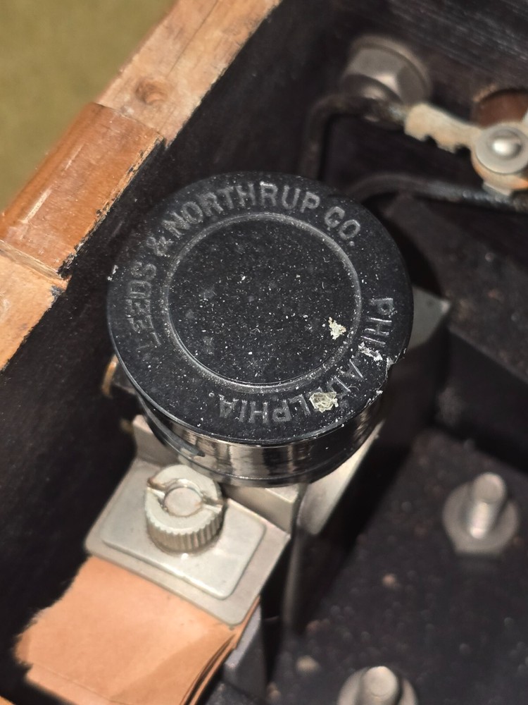 WWII 2420D Light Beam Galvenometer