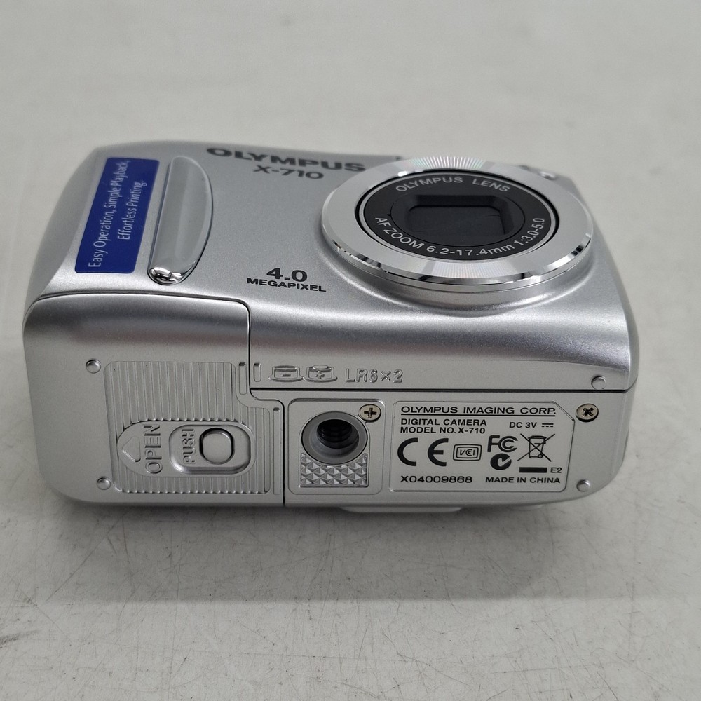 Olympus X-710 4.0MP Compact Digital Camera Silver Tested Boxed GUC