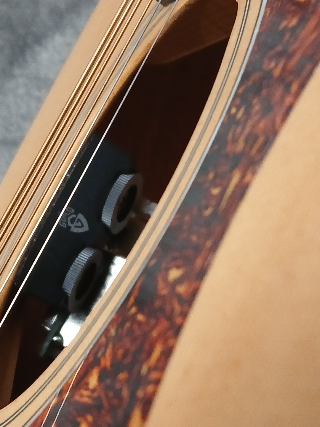 Guild D-240E Limited Acoustic Electric Guitar Project