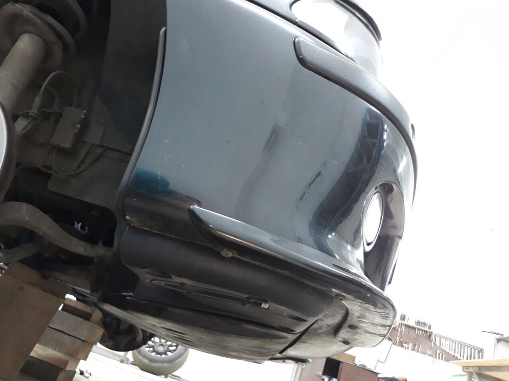 BMW E39 M5 L+R FRONT form M BUMPER SPLASH PANEL ABS plastic with instalation kit