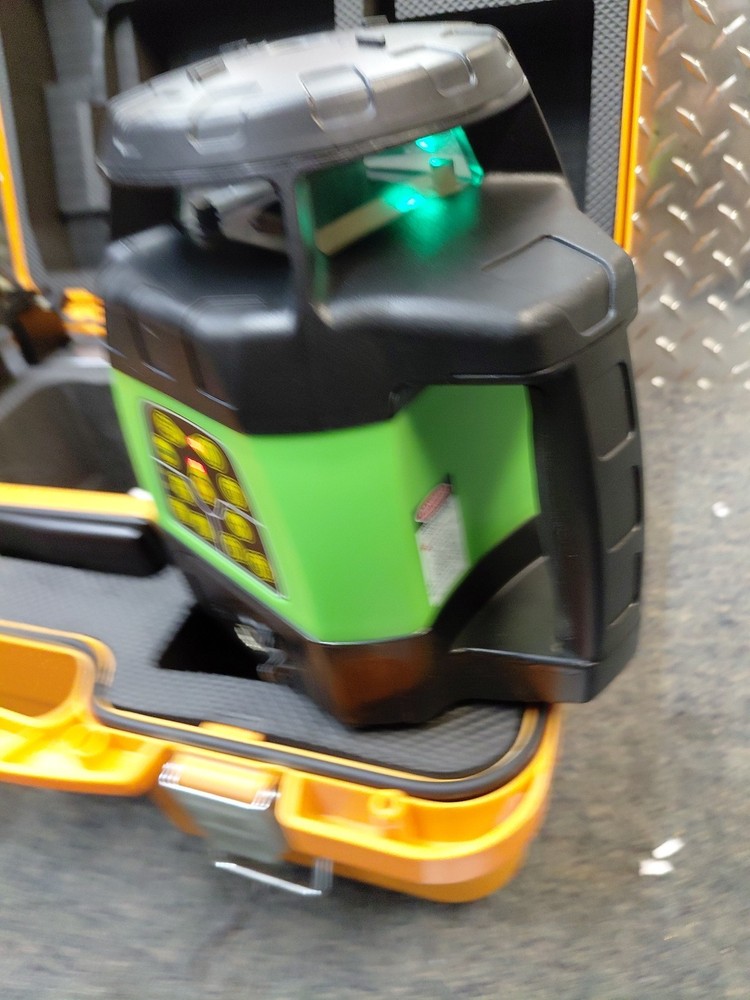 Johnson Level 40-6544 Electronic Self-Leveling Horizontal/Vertical Rotary Level