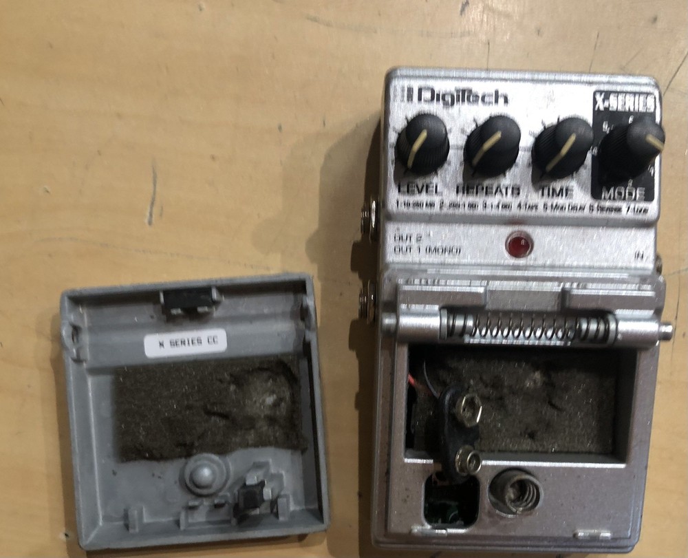 Tested Digitech XDD Digidelay Guitar Effect Pedal & Looper
