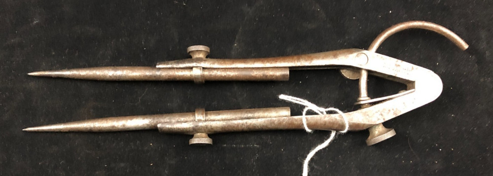 EARLY-ATHOL MACHINE CO. 8"+ DIVIDER-PRE- STARRETT