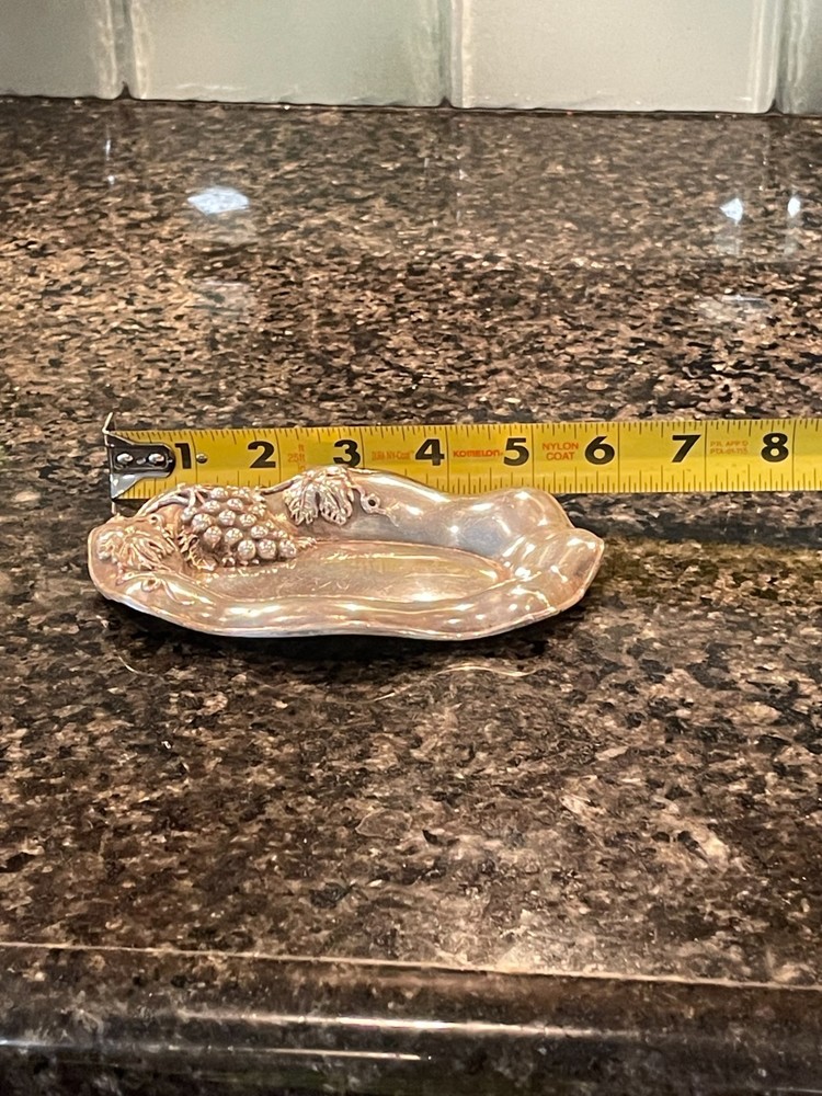 Antique Eureka Silver-Plated Small Serving Tray Dish Bowl Grapevine Pattern 5.5"