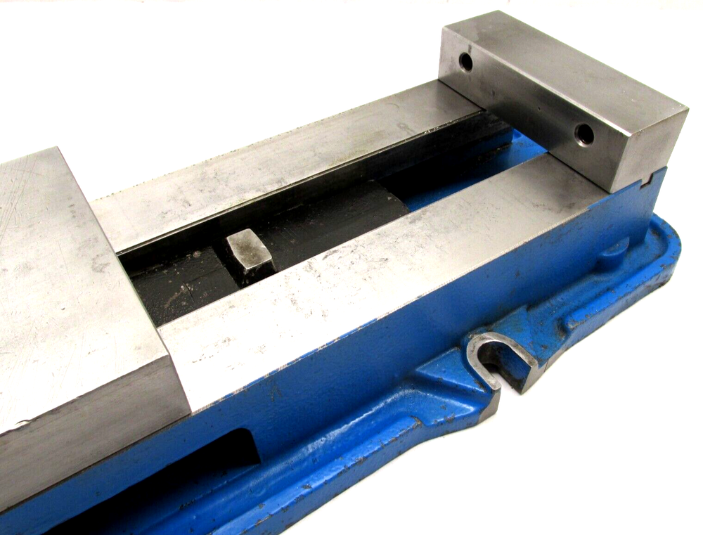 6" ANGLOCK TYPE MILLING MACHINE VISE