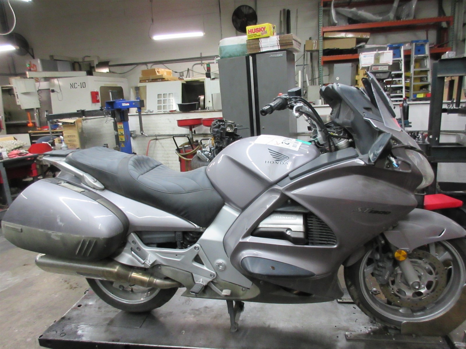 2003 03-09 Honda ST1300 ST1300P Tools Tool Kit Pouch Set