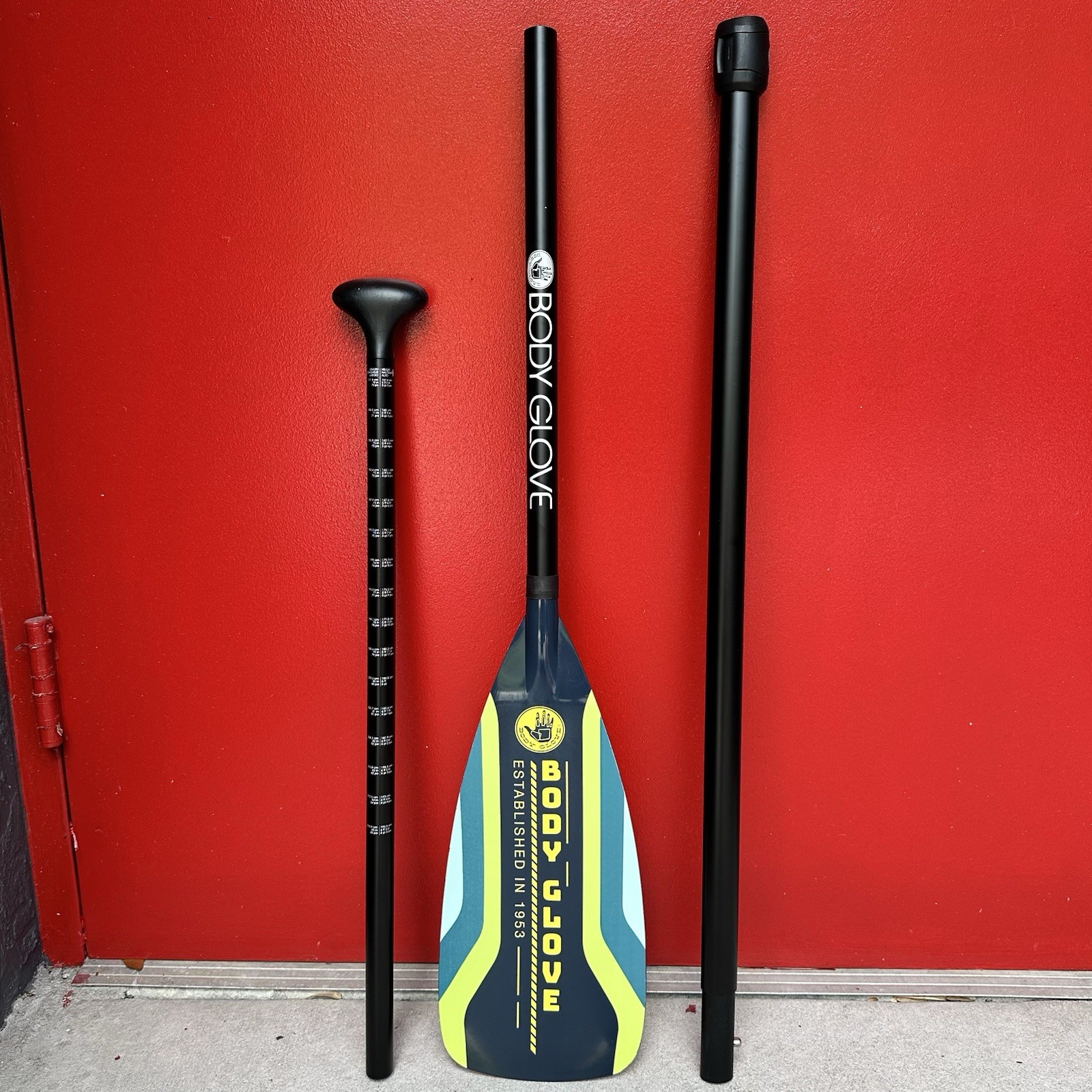 3-Piece Adjustable SUP Paddle –Lightweight, Floating Aluminum Shaft (Body Glove)
