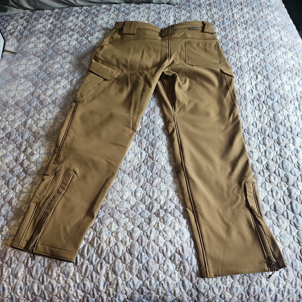 Wild Things Coyote Softshell Pant Lightweight Men's MEDIUM 60032 SOF