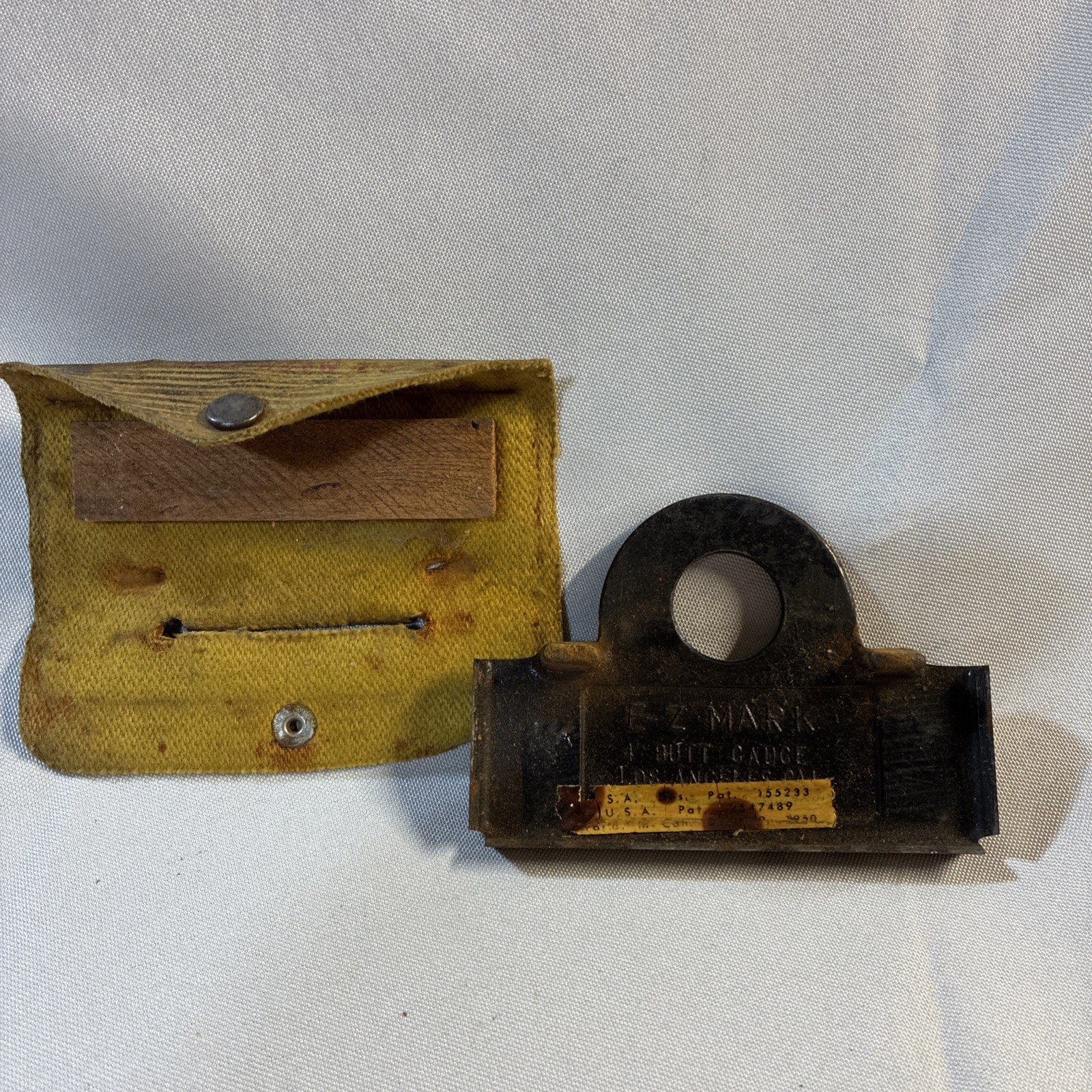 E-Z MARK 4 INCH  BUTT GAUGE DOOR HINGE MARKER WITH CASE