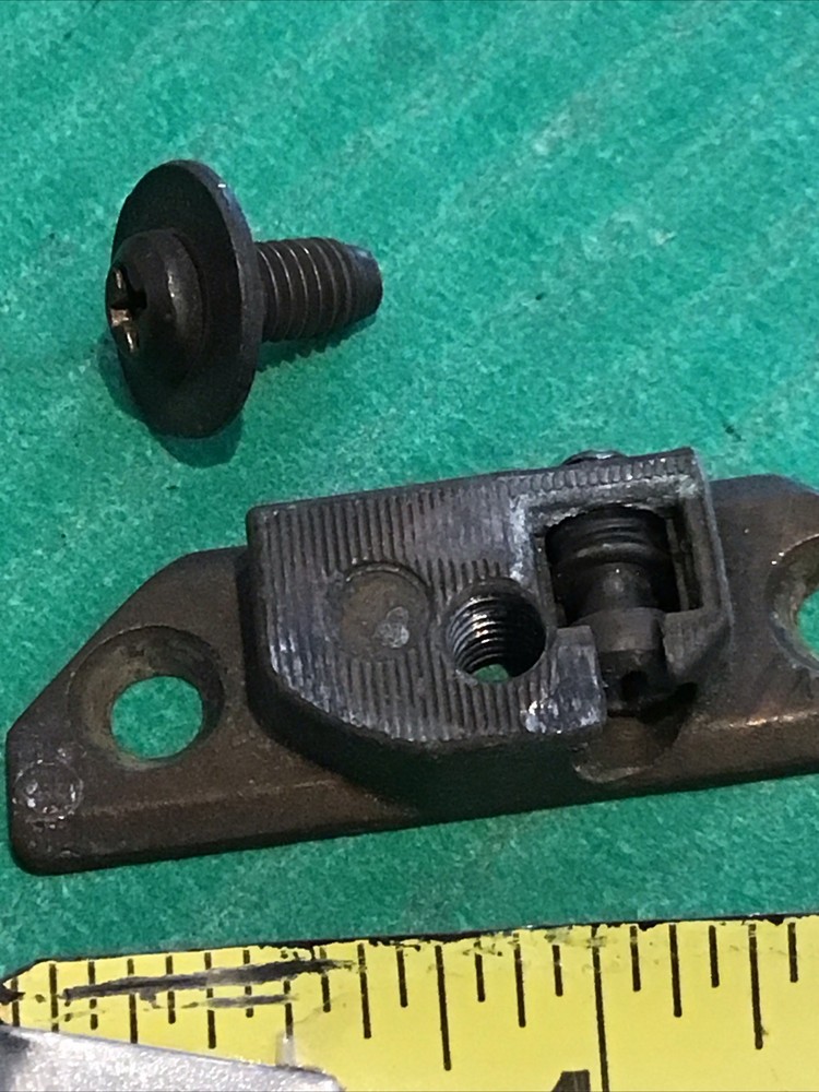 Single (1) Grass 830-09 Bronze Hinge Mounting Plate Only Hard Find