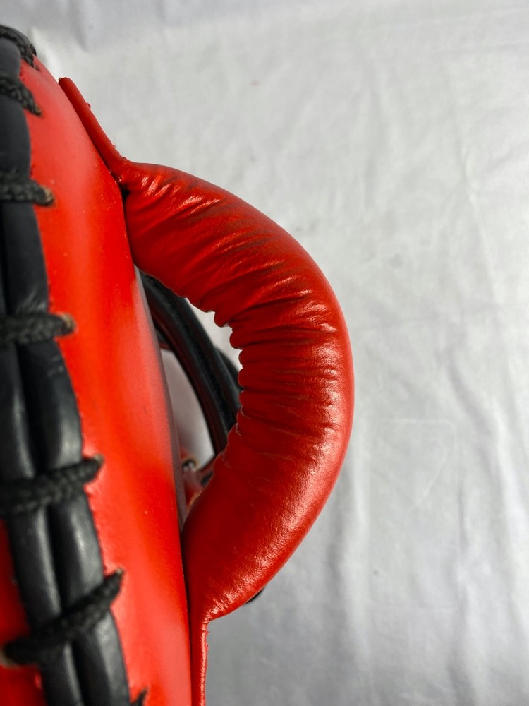 KO Peak Athletics Red Kickboxing Muay Thai Pad